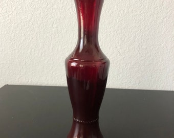 Vintage Wheaton Loving Ruby Red Bud Vase. Art Deco Twisted Rope Design Red Vase