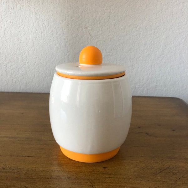 Egg-Tastic Microwave Egg Cooler and Poacher