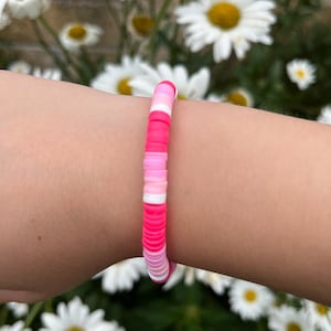 pink and white clay bead bracelet :)