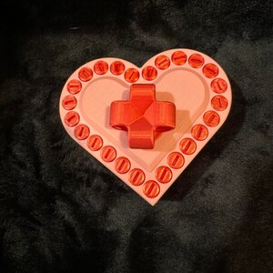 Valentines Day Annoying Gift Box - 25 Screws