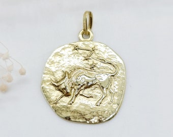 Hand-forged zodiac sign pendant Taurus made of 585 14 KT yellow gold