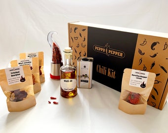 Coffret cadeau Chili PREMIUM EXTREME Edition - avec moulin à chili design en acier inoxydable ! Faites votre propre huile de piment selon vos propres préférences