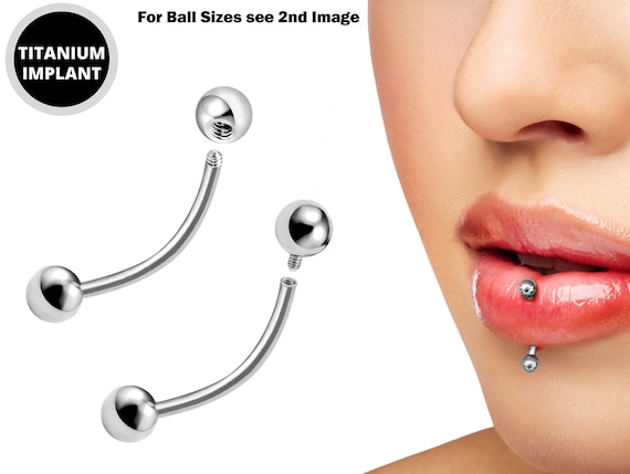 Vertical 2024 labret bars