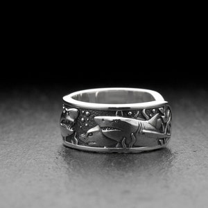 Sterling Silver Shark Ring, Sharks Ring, Animal Jewelry, Sea Lovers Gift, Sea Creatures Ring, Shark Lovers Gift, Handmade Silver Jewelry