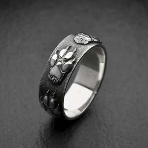 Sterling Silver Wolf Paw Ring: Handmade Animal Jewelry