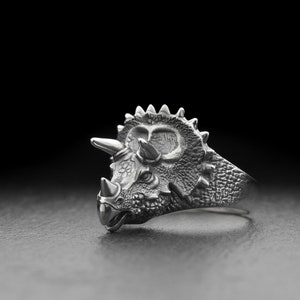 Sterling Silver Triceratops Dinosaur Ring, Decoration Dinosaur, Triceratops Ring, Dinosaur Lovers Gift, Dinosaur Jewelry