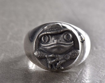 Sterling Silver Ring Frog, Animal Jewelry, Handmade Animal Ring, Silver Gift, Frog Lovers Gift, Animal Lovers Ring, Unique Jewelry