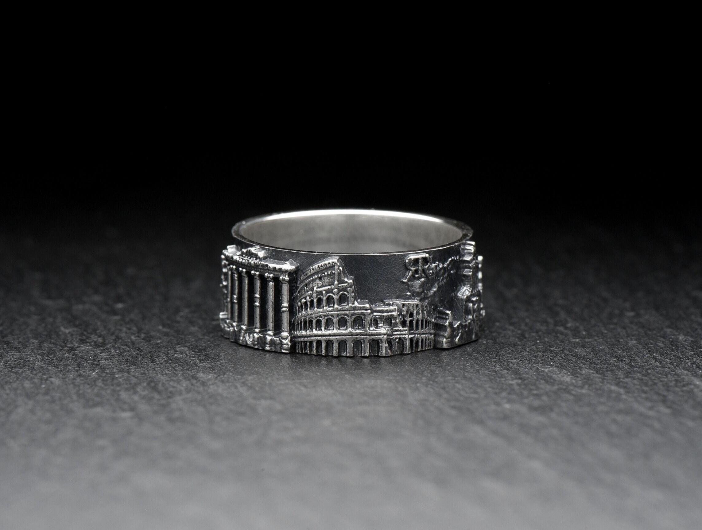 The Universe Of Antique Gold Rings: The Most Beautiful Designs, image size:2287x1727