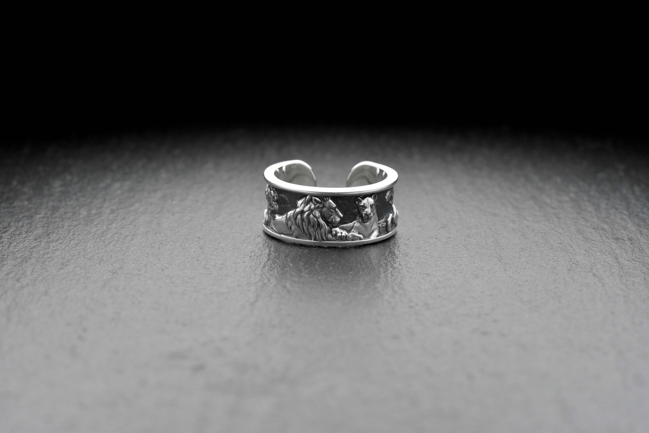 Sterling Silver Lions Signet Ring - Handmade Adjustable Lion Ring