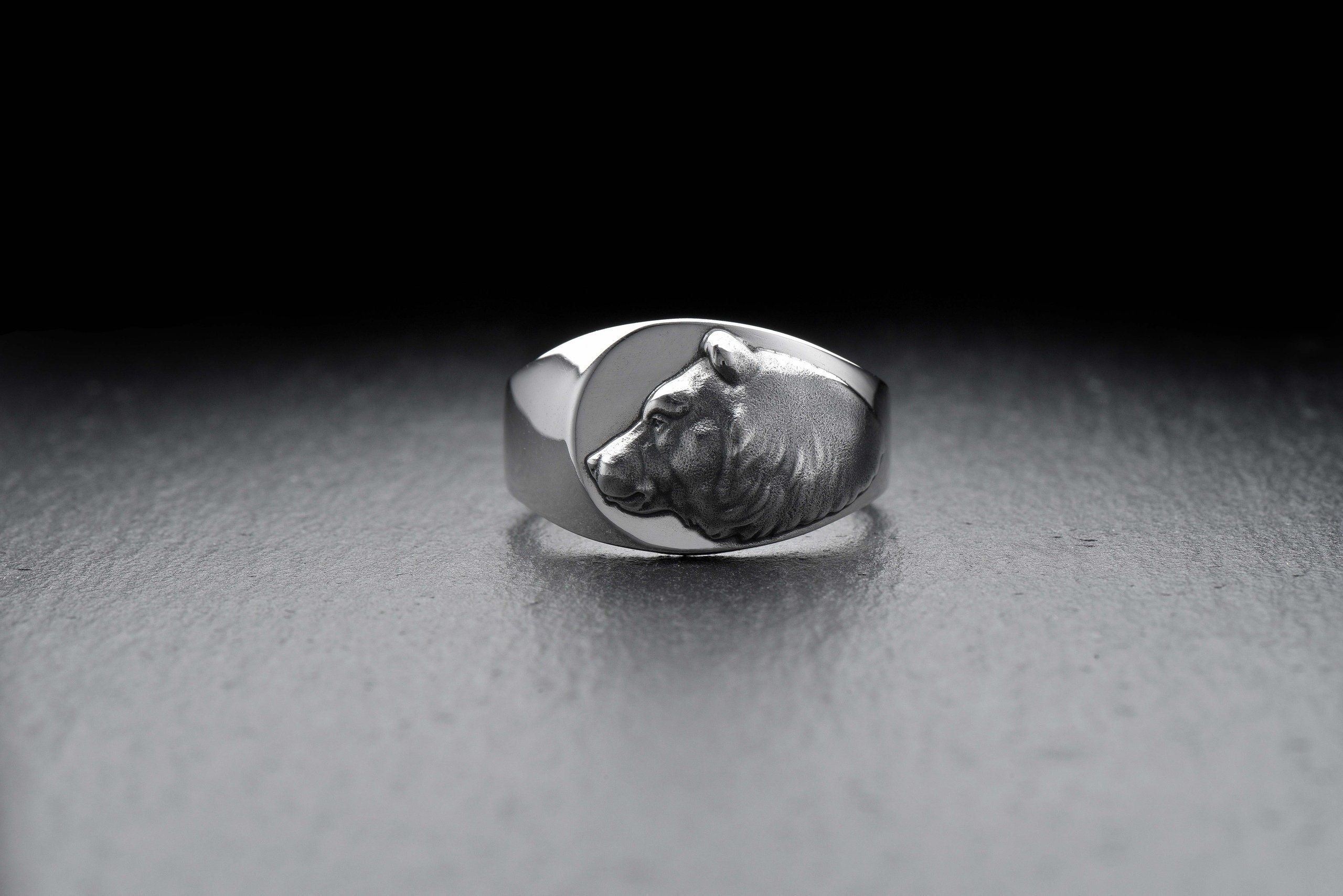 Sterling Silver Bear Signet Ring, Handmade Animal Jewelry, Bold Silver Ring for Bear Lovers, Wildlife Inspired Gift, Rustic Nature Jewelry