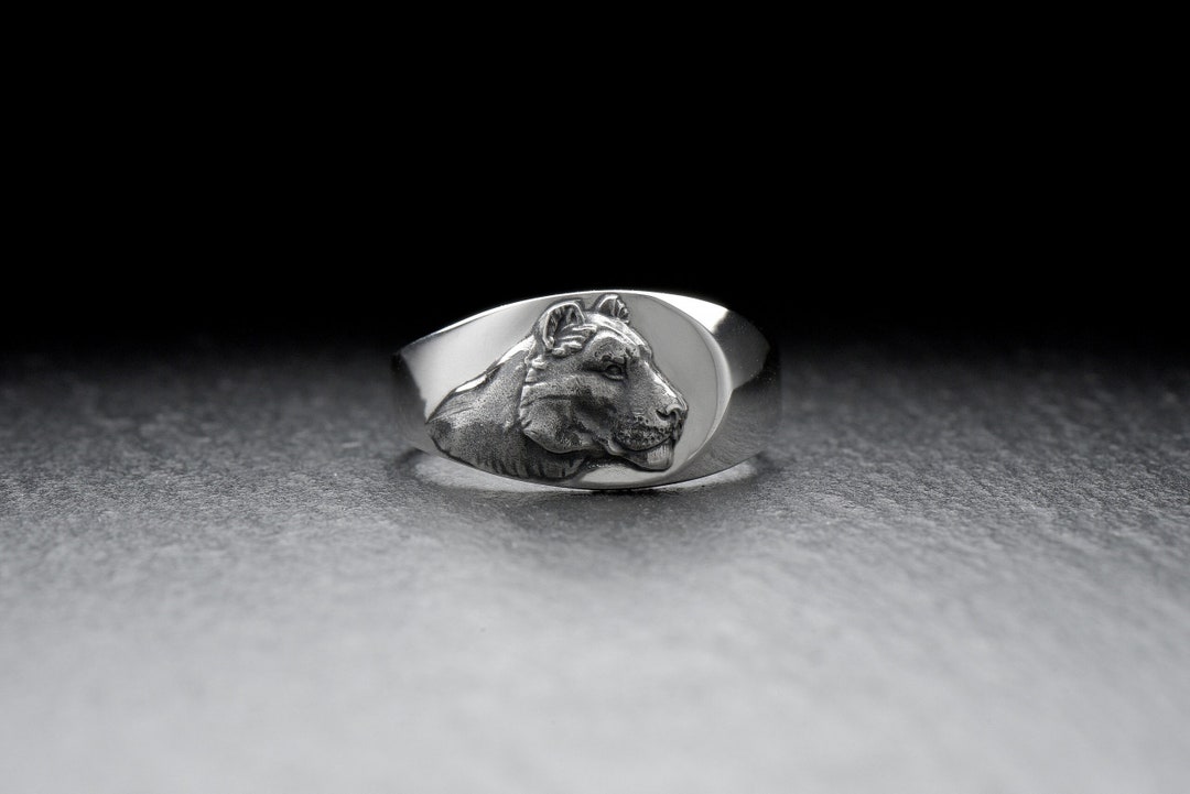 Sterling Silver Lioness Signet Ring: Handmade Animal Jewelry - Etsy