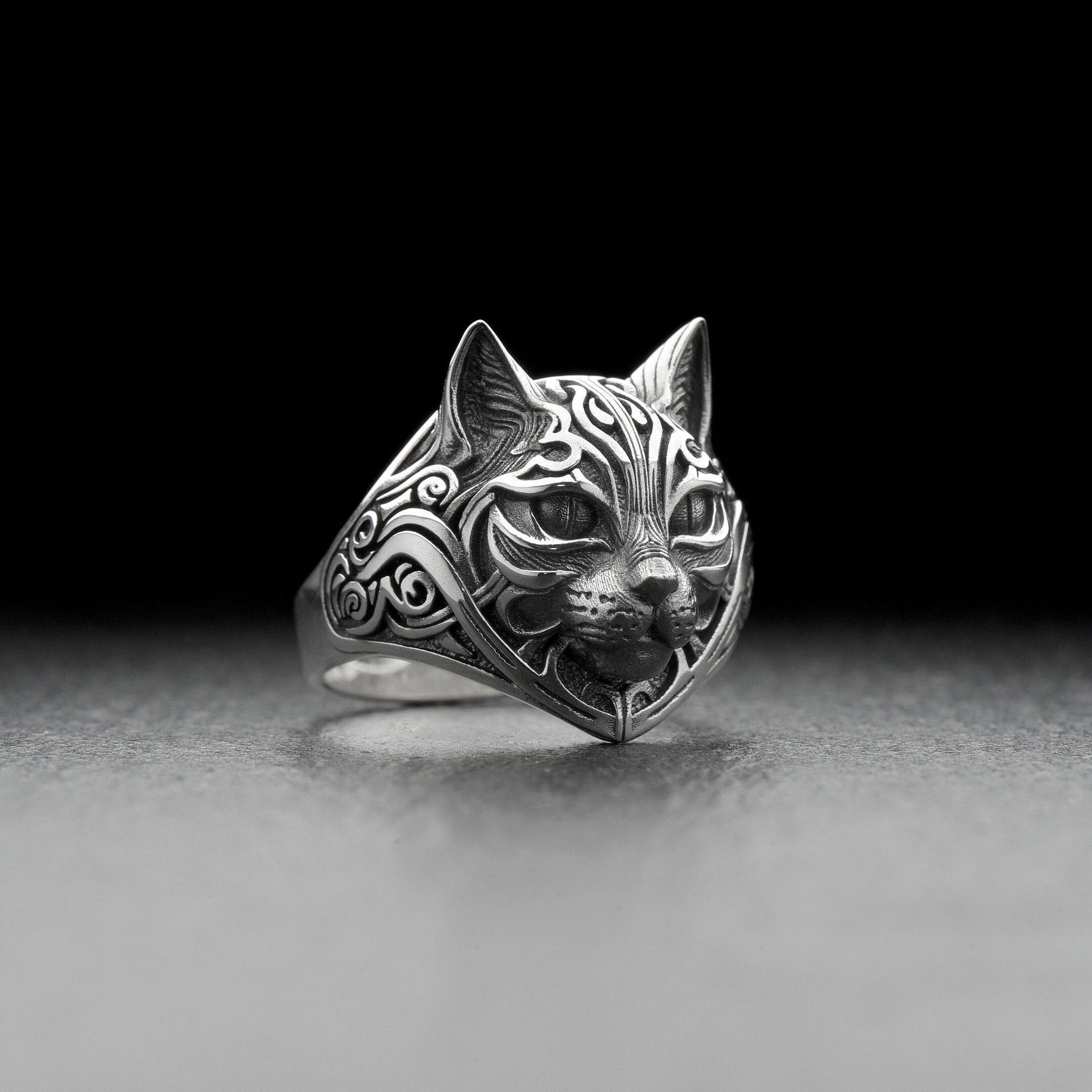 Oxidized Sterling Silver Cat Ring: Handmade Gothic Animal Jewelry