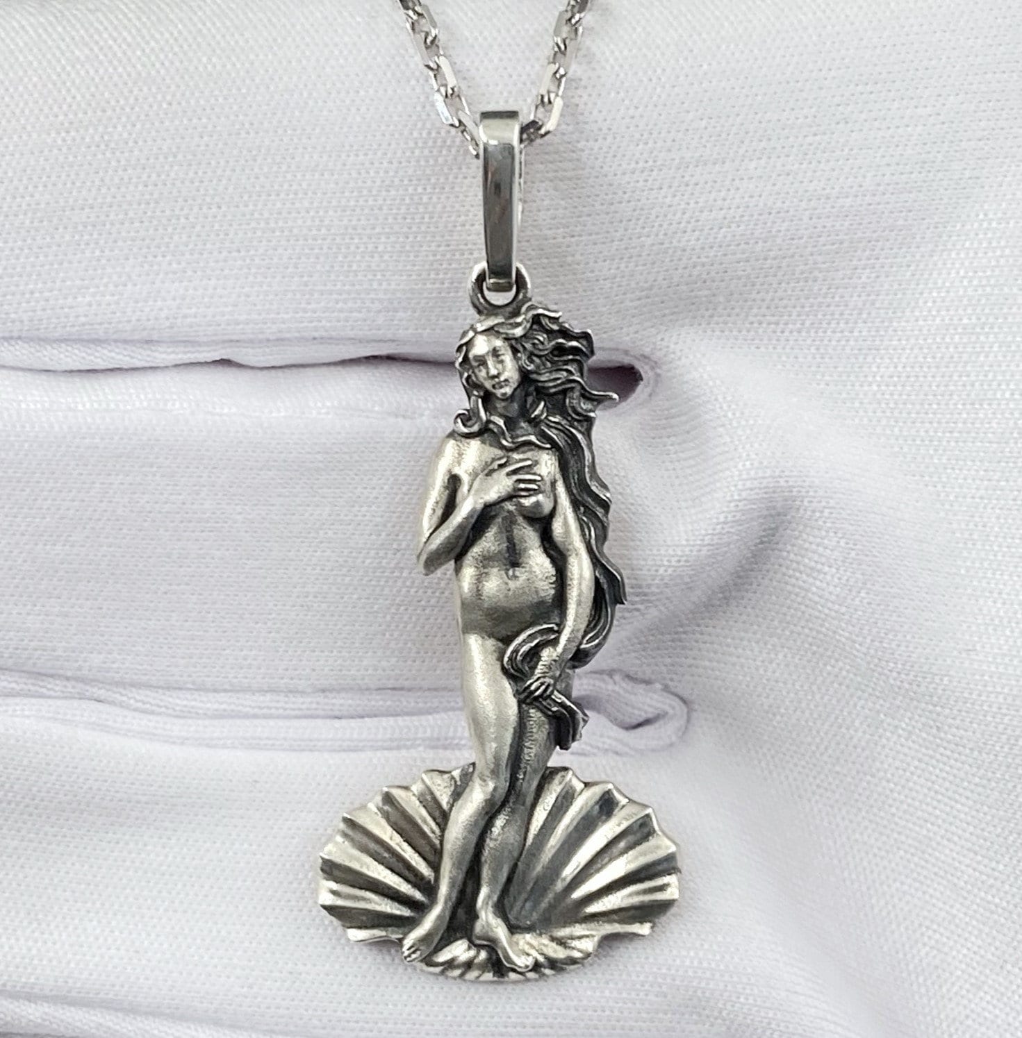 【 JOHANSILVERMAN 】 Torso of Venus Necklace Silver925 Sterling Silver Pendant Birth of Venus, Venus Necklace