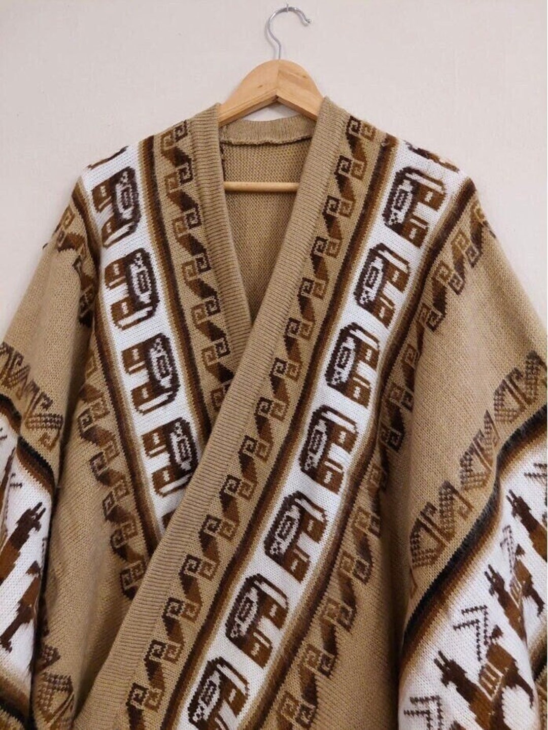 Unisex Soft and Warm Handmade Argentine Wool Ruana - Etsy