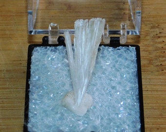 Scolecite Crystals Mineral Specimen