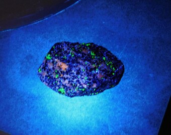 Próbka minerału Willemitu i Kalcytu