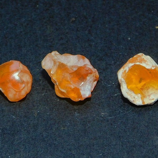 Mexican Opal Cabbing or Faceting Material Minerals