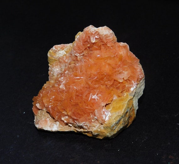 産地不明　バライト　重晶石　鉱物標本　原石　結晶 刃状重晶石（バライト）結晶鉱物標本 - Etsy 日本