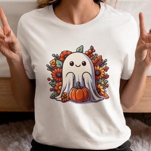 Halloween Ghost Mom T-Shirt, Cute Ghost with Flowers Pumpkin Round Neck T-Shirt, Trick or Treat Boo Ladies Autumn Organic Shirt