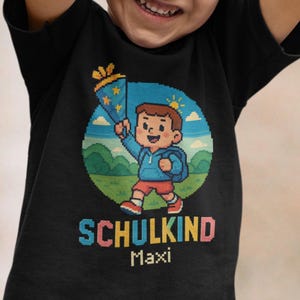 Koszulka Pixel Schoolchild 2025 z imieniem, spersonalizowana koszulka dla dzieci, prezent na zapisanie się do szkoły, koszulka organiczna dla absolwenta przedszkola