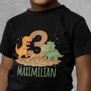 Personalized dinosaur shirt with name & number, birthday shirt dino motif children 3-6 years, gift boy organic T-shirt 4 years