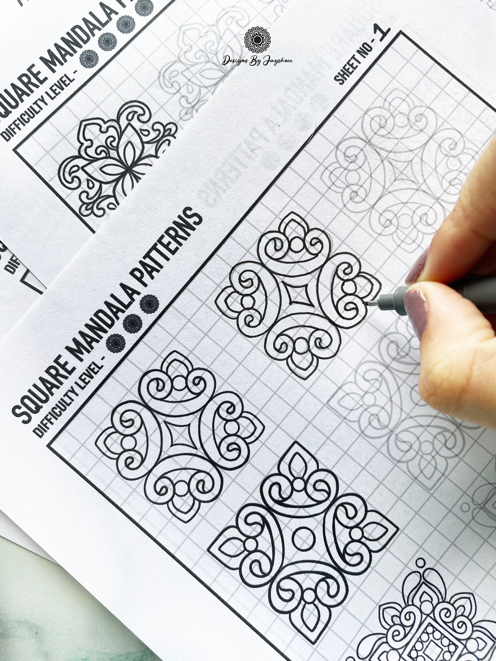 Hojas de patrones de mandalas cuadrados - 25, hojas de práctica de ...