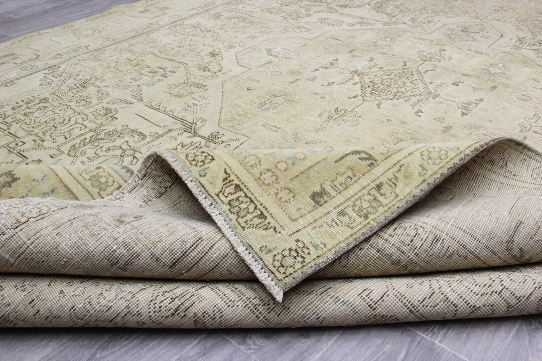 Large Faded Rugs 10'X13' Oversized Faded Color Large Saloon Rug: Vintage Turkish Area ...
