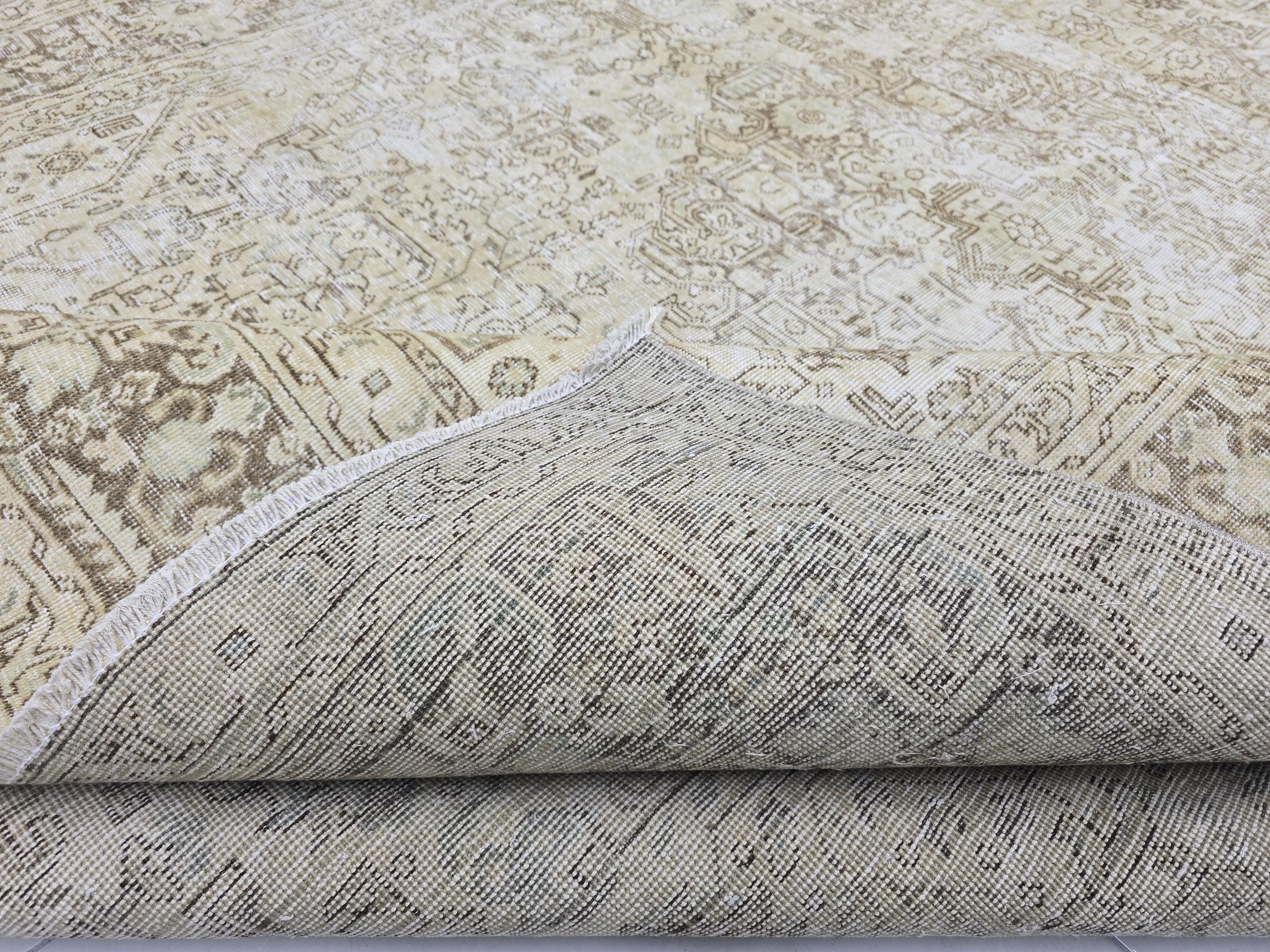 特大ヴィンテージトルコラグ：8フィート×11フィートの手作りウールウ