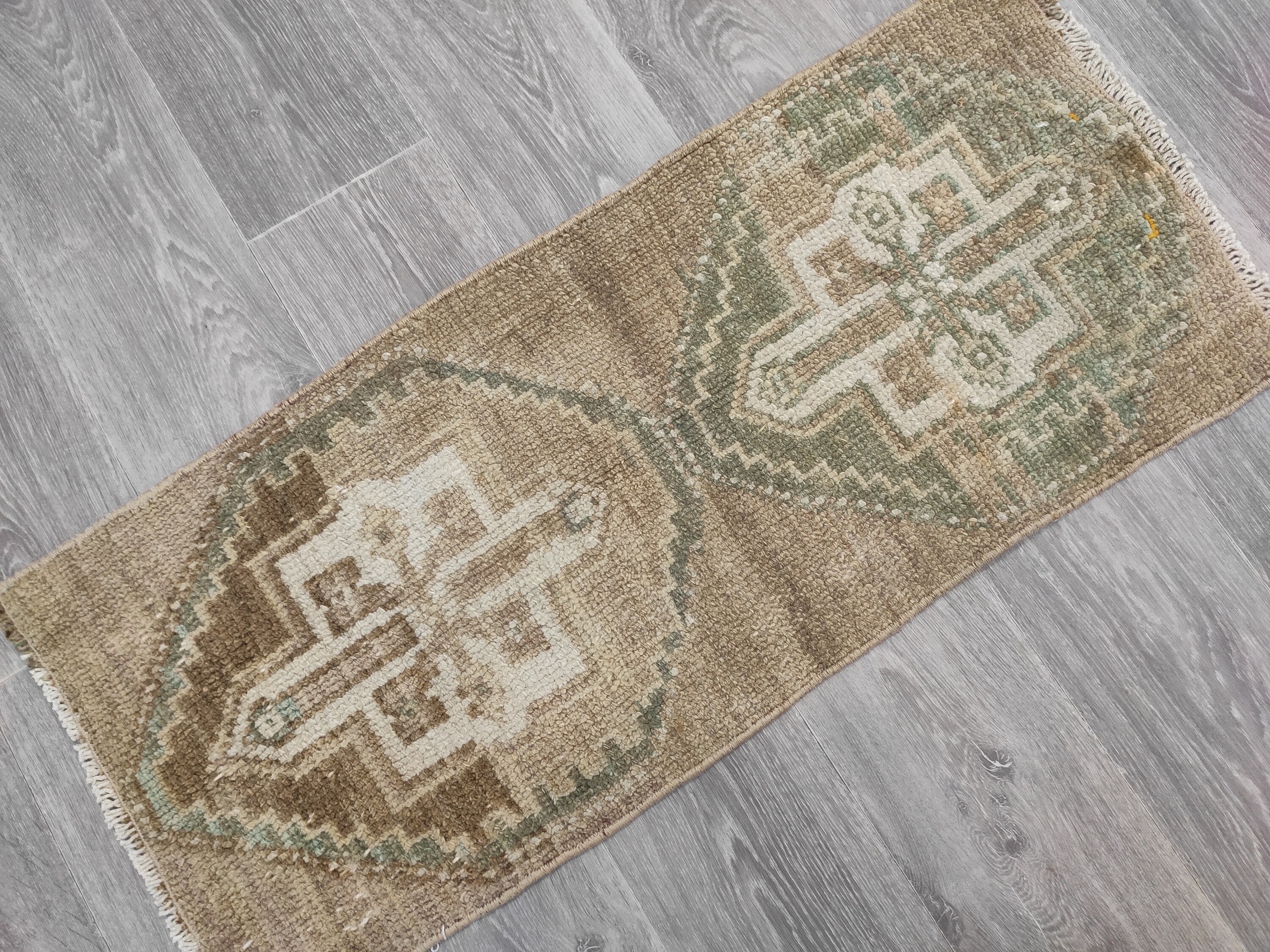 bathroom rug, indoor door mat, 1.3'X2.9' door mat, aesthetic door mat, door mat for hallway, Vintage Turkish rug, rustic door mat