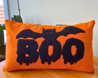 Almofada bordada de Halloween, decoração gótica em linho para casa, almofada decorativa personalizada.