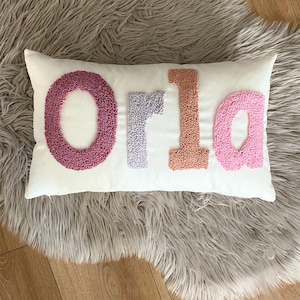 Almohada con nombre personalizada, almohada para guardería, almohada con nombre personalizada, almohada bordada con aguja perforada, decoración de habitación de bebé, almohada decorativa con nombre de bebé