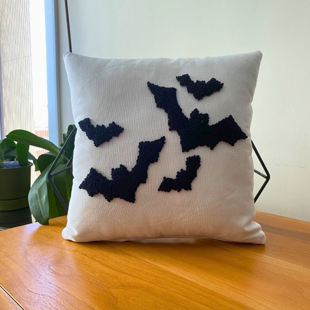 Bat Embroidered Pillow, Scary Bat Pillow, Punch Needle Halloween Gift, Autumn Decor, Gothic Decor, Custom Throw Pillow, Halloween Crochet
