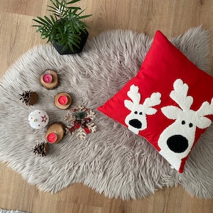 Embroidered Christmas Themed Pillows, Punch Needle Christmas Cushion, Farmhouse Decoration, Xmas Gift, New Year Gift Idea, Housewarming Gift