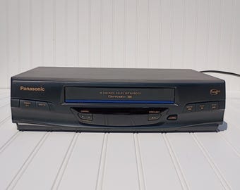 Panasonic PV-V4520 VCR 4 Head Hi-Fi Stereo Omnivision Tested Works No Remote Vintage