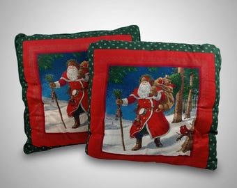 PAIR of Old World Santa Claus Throw Pillows Christmas Holiday Santa in Snow Vtg