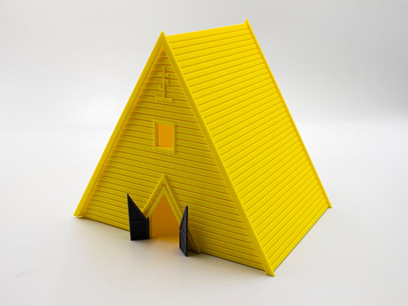 Midsommar Yellow Pyramid Temple 3d printed model image 1