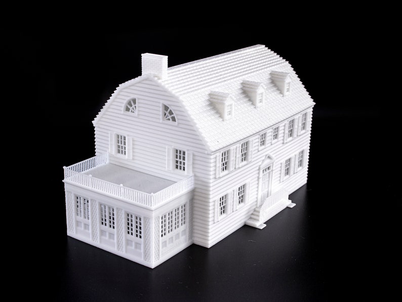 Modello stampato 3d di Amityville Horror Haunted House miniatura architettonica verniciabile immagine 8