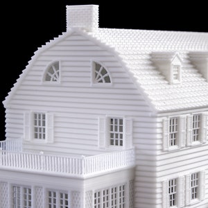 Modello stampato 3d di Amityville Horror Haunted House miniatura architettonica verniciabile immagine 6