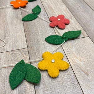 Wool Felt Flower Garland, Multi Color Flower Garland for Home Decor, Party Accessories, Party Decor, Daisy Wall Decor, House Warming Gift