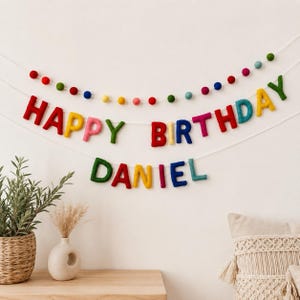 Guirlande personnalisée « Joyeux anniversaire », banderole prénom personnalisée en feutrine, décoration d'anniversaire arc-en-ciel, décoration de fête, panneau d'anniversaire pour enfants