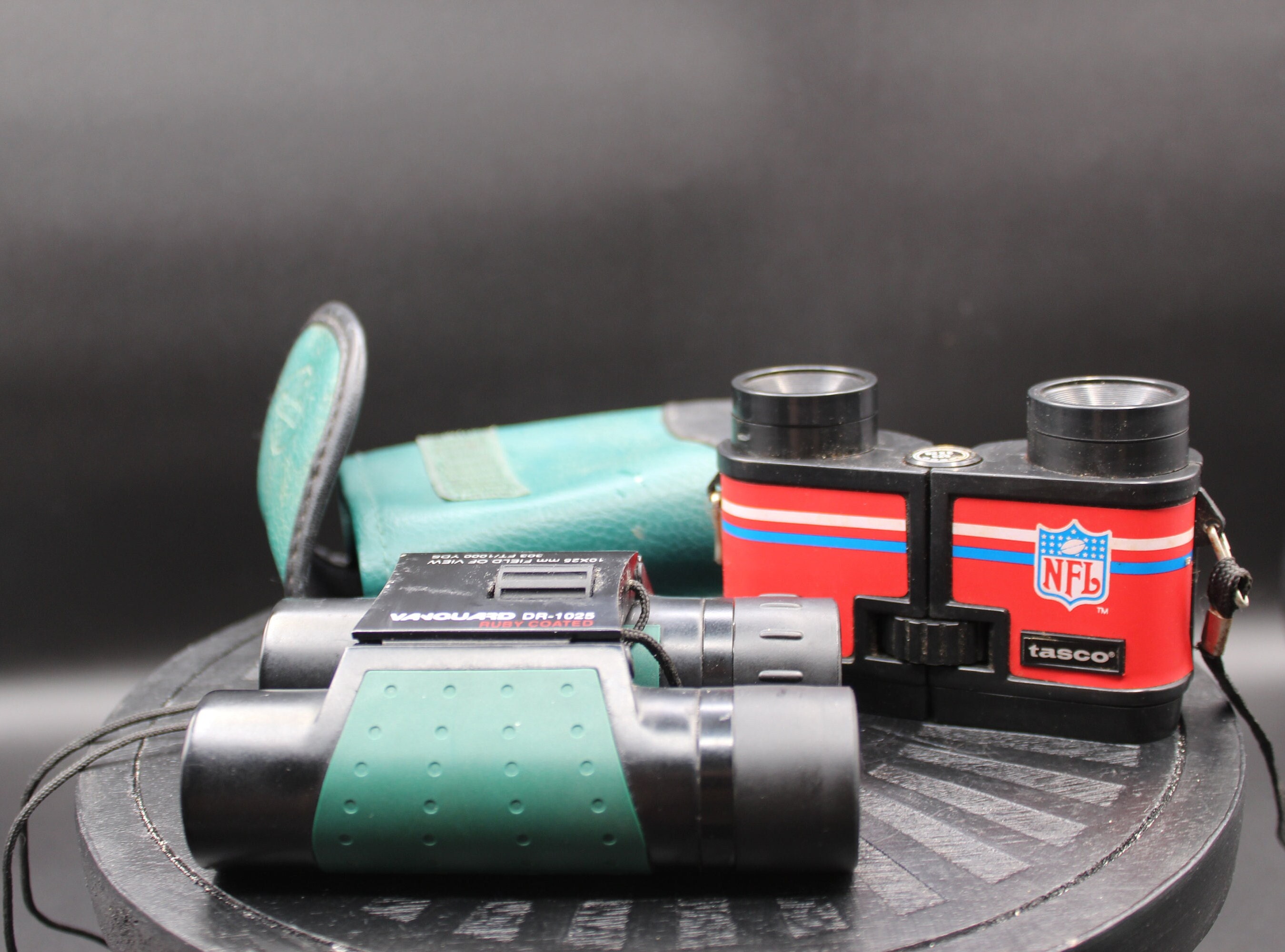 2 Pair of Vintage Binoculars Vanguard DR 1025 Ruby Coated with Case and Tasco 523 NFL Sport