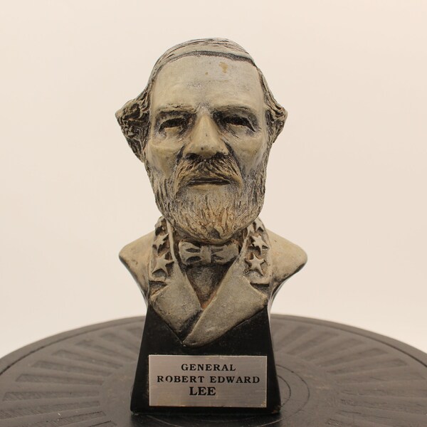 Vintage Resin Bust of General Robert Edward Lee Signed by Hucks