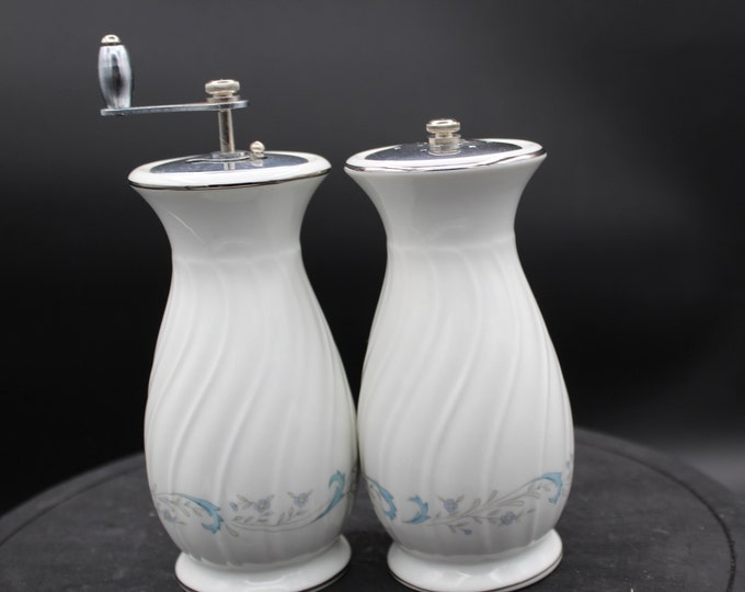 Vintage Camelot China Gracious 1990 Peppermill and Salt Shaker Made in Japan in Original