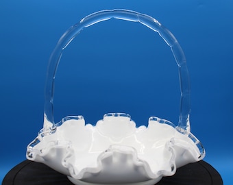 ヴィンテージ フェントン シルバー クレスト ハンドル付きバスケット