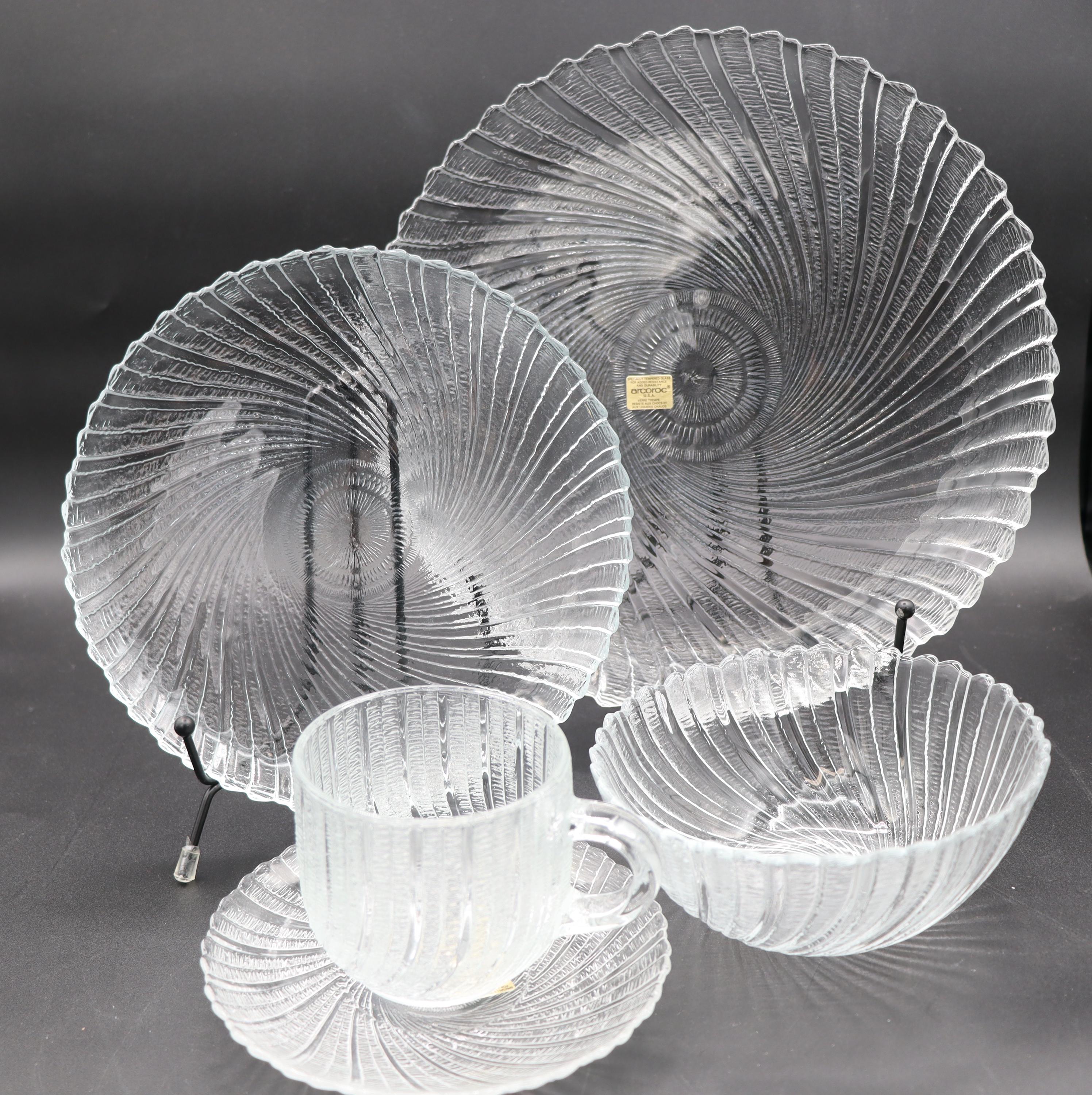 Vintage Arcoroc USA Swirl Pattern Clear Glass 5 Piece Place