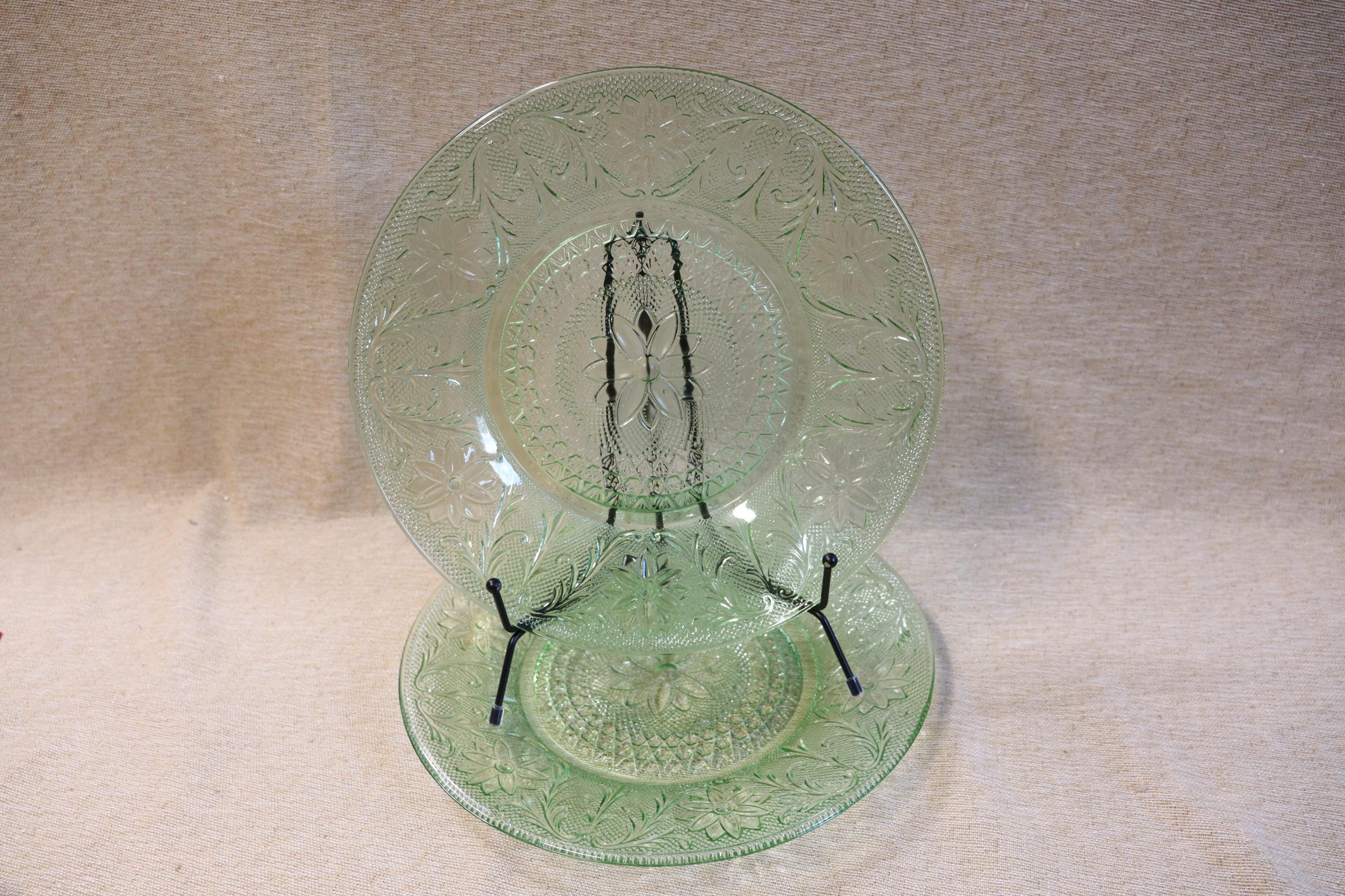 Tiara chantilly glass plates - Etsy 日本