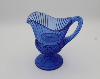 Vintage Avon Mount Vernon Footed Sauce Pitcher