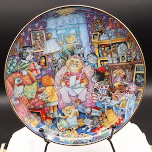 Vintage Porcelain &quot;Purrfect Mom&quot; Collector Plate by Bill Bell Numbered Limited Edition Franklin Mint Heritage Collection Original Packaging