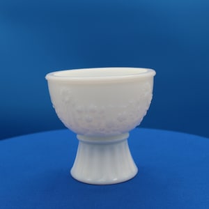 Vintage Avon Milk Glass Candle Holder Potpourri Fragrance Trinket Dish