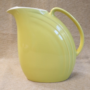 Vintage Ceramic Hall Nora Soft Yellow Pitcher with Ice Lip 48 Ounce Half Ball Design Refrigerator Pitcher Made in USA MCM Art Deco